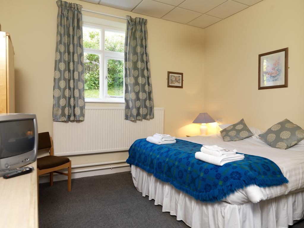 Gasthaus Gregynog Hall Tregynon Zimmer foto
